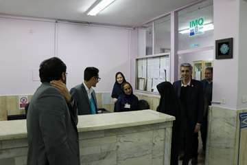 بازدید دکتر دانائی از واحدهای تحت پوشش مهدیشهر 